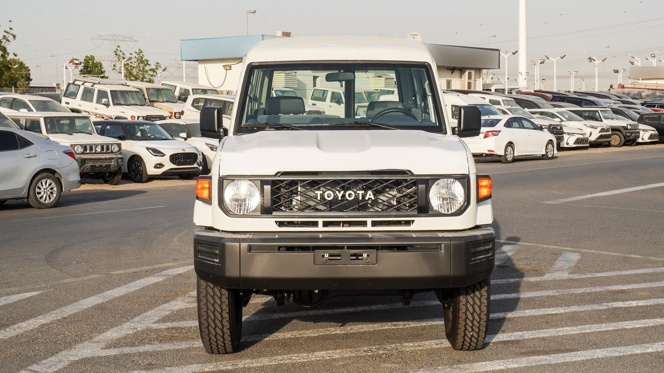 Toyota Land Cruiser 70 LC 78 HARDTOP 4.0L MT 4.0L V6 M/T