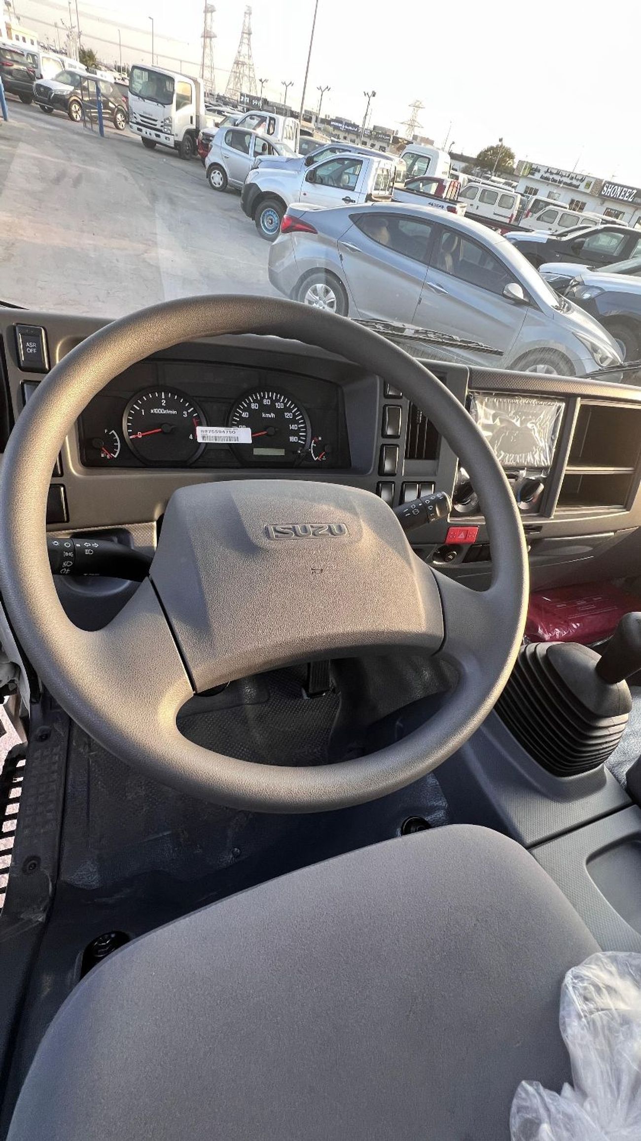 إيسوزو NPR Isuzu NPR85H22L GVW 6.5 Ton, Payload 4 Ton