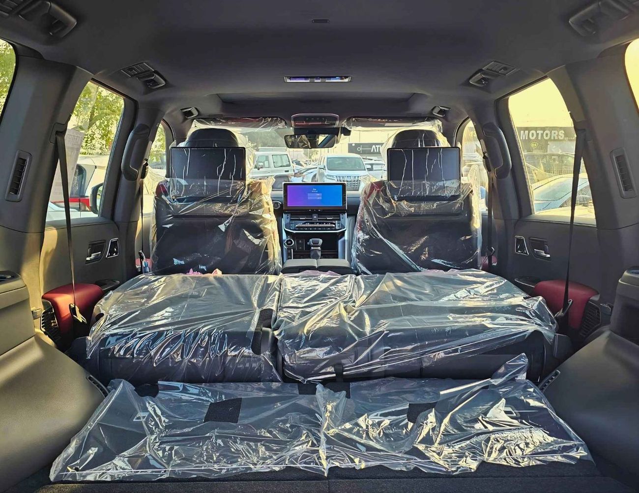 تويوتا لاند كروزر VXR-Z TWIN TURBO / 3.5L PETROL V6 4WD / 360* CAMERA / RADAR / HEADUP DISPLAY /JBL SPKRS (CODE#LCVXRZ