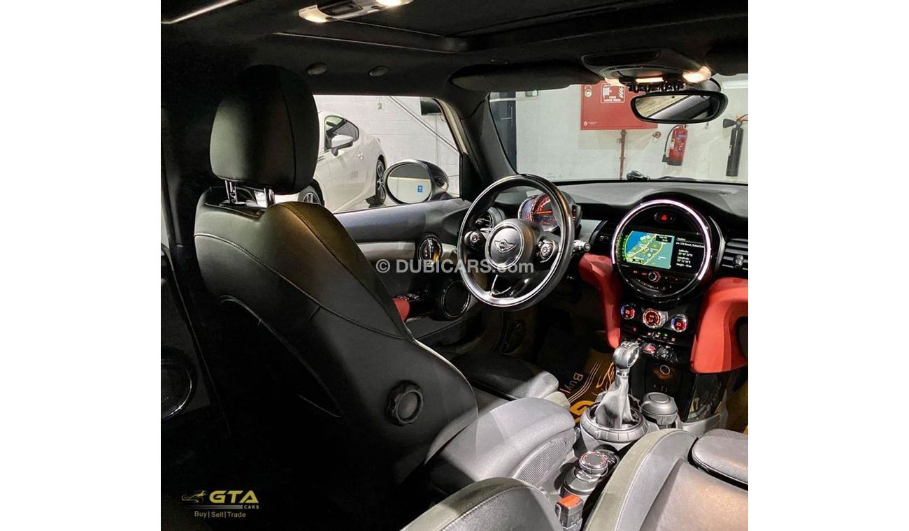 Mini Cooper 2016 Mini Cooper, Warranty, Full Mini Service History, GCC