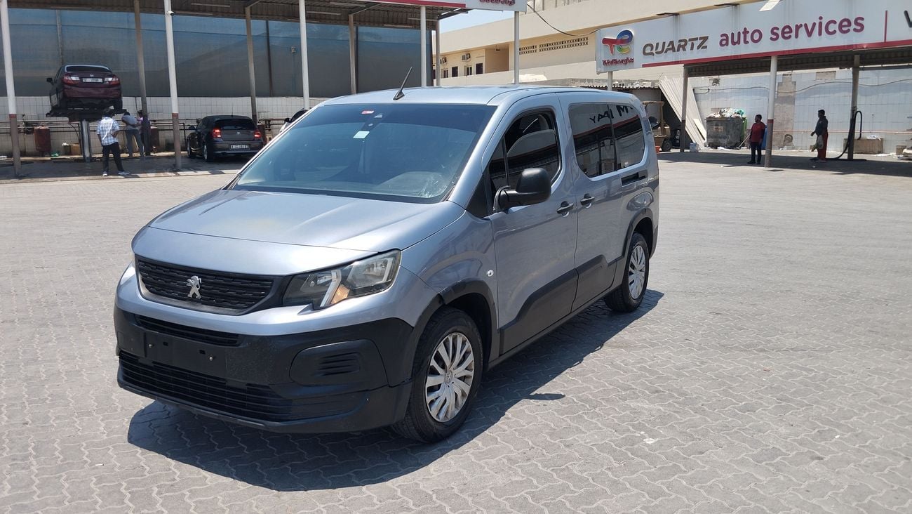 Peugeot Partner rifter 5 seats diesel manual