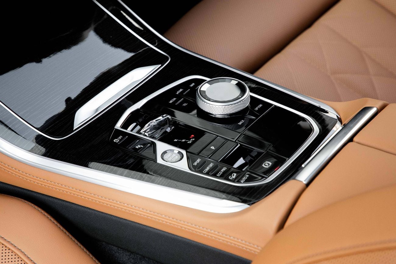 بي أم دبليو X5 xDrive 40i M Sport | 6,659 P.M | 0% Downpayment | AGMC BMW WARRANTY 2031 | SERVICE 2034
