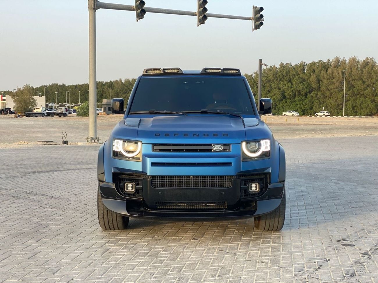 Land Rover Defender 110 X P525 5.0L
