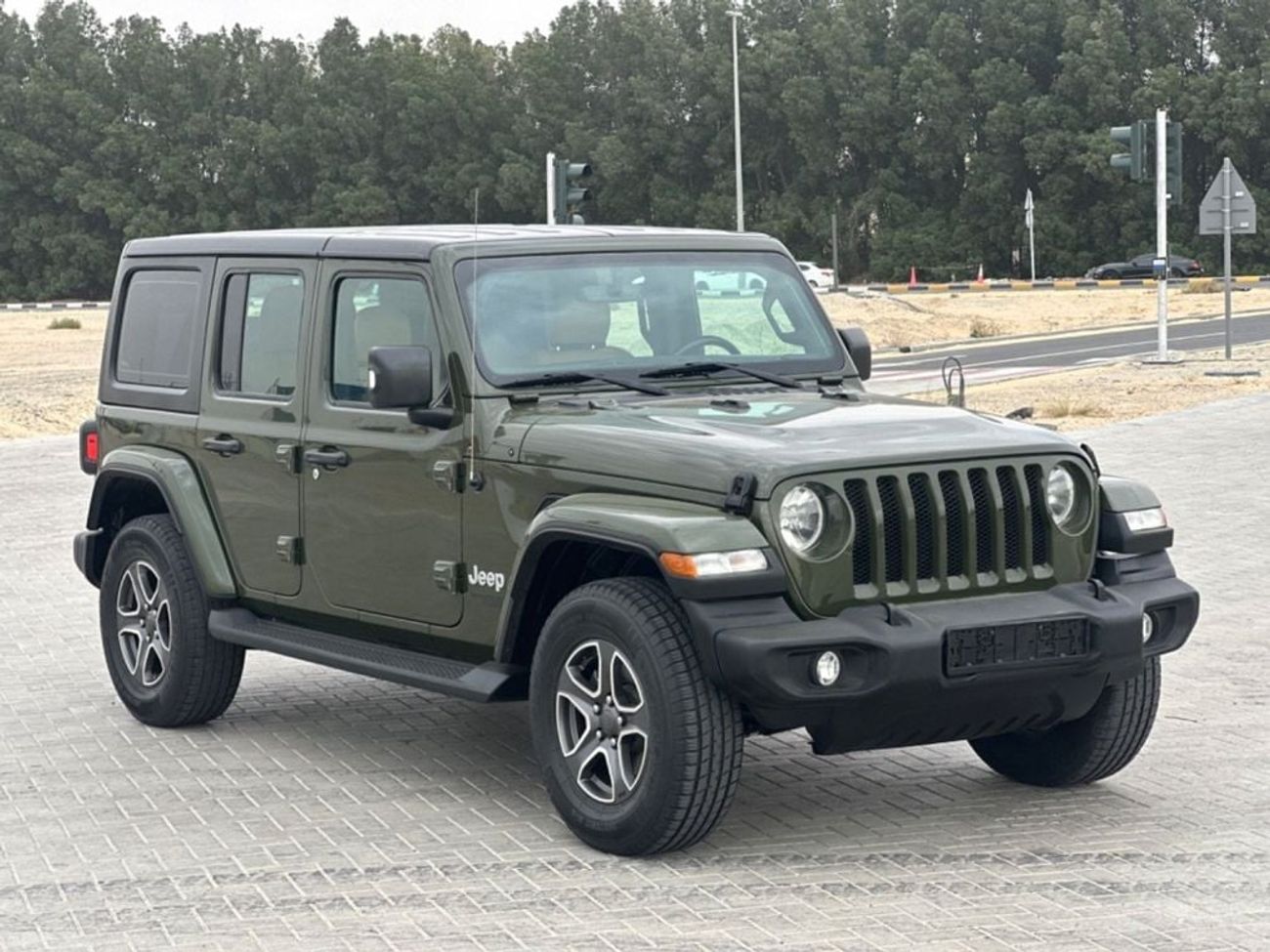 Jeep Wrangler Sport 3.6L M/T MODEL 2021 GCC CAR PERFECT CONDITION INSIDE AND OUTSIDE FULL OPTION