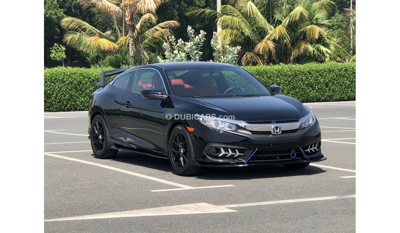 هوندا سيفيك موديل 2016 حاله ممتازه من الداخل والخارج فل مواصفات كراسي جلد ومثبت سرعه وتحكم كهربي كامل ونظام صوت 