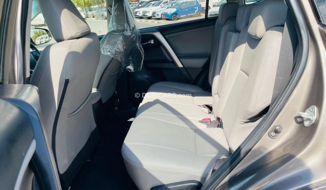 Toyota RAV4 2015 [Right Hand Drive] Push Start 2.5CC 4wd Leather Seats New Rims Premium Condition