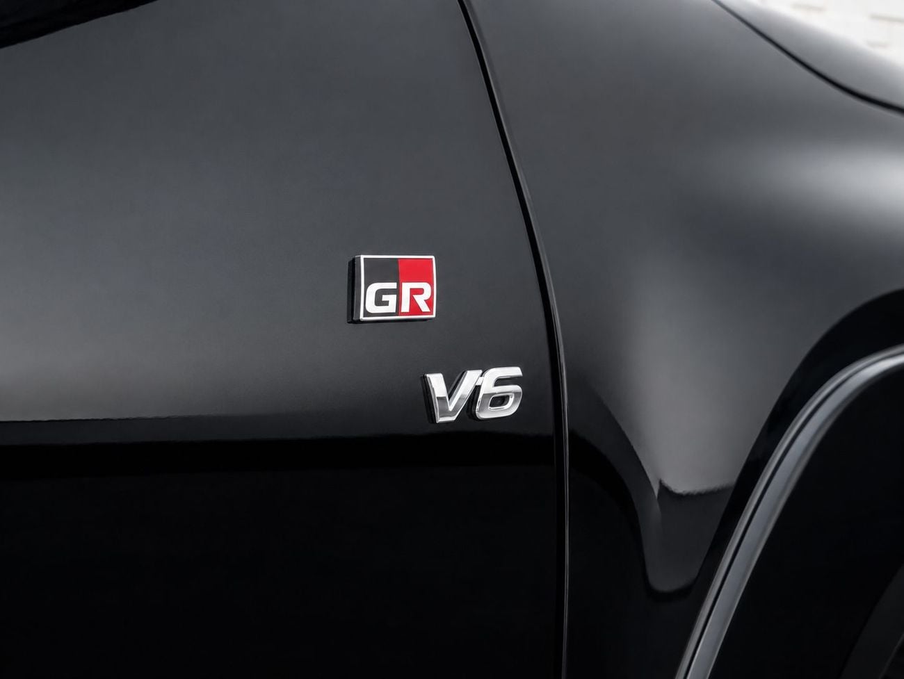 Toyota Hilux GR SPORT