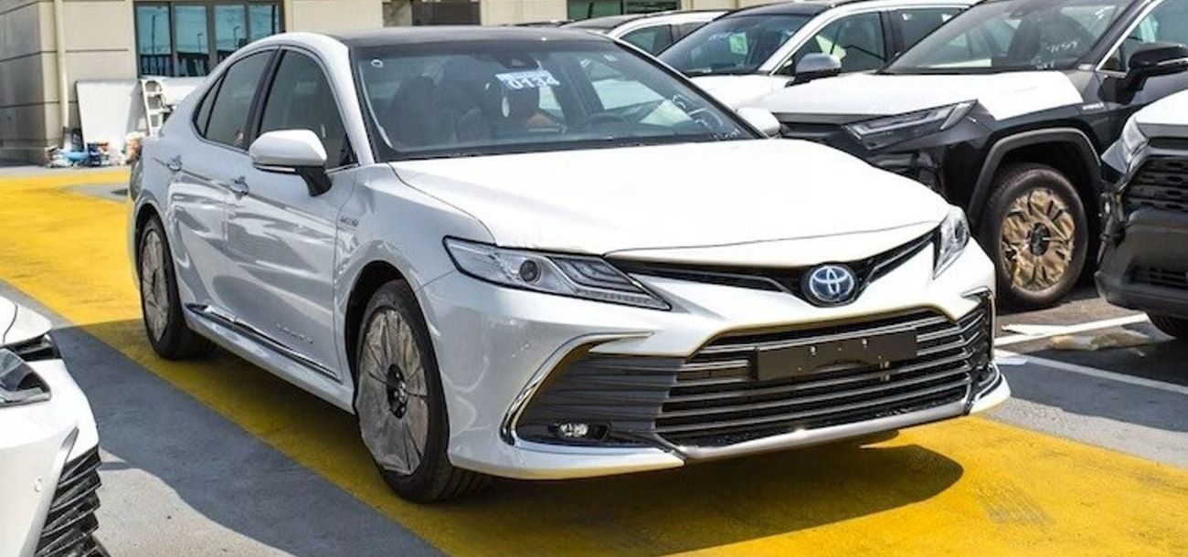 تويوتا كامري LUMIERE 2.5L HYBRID 2024