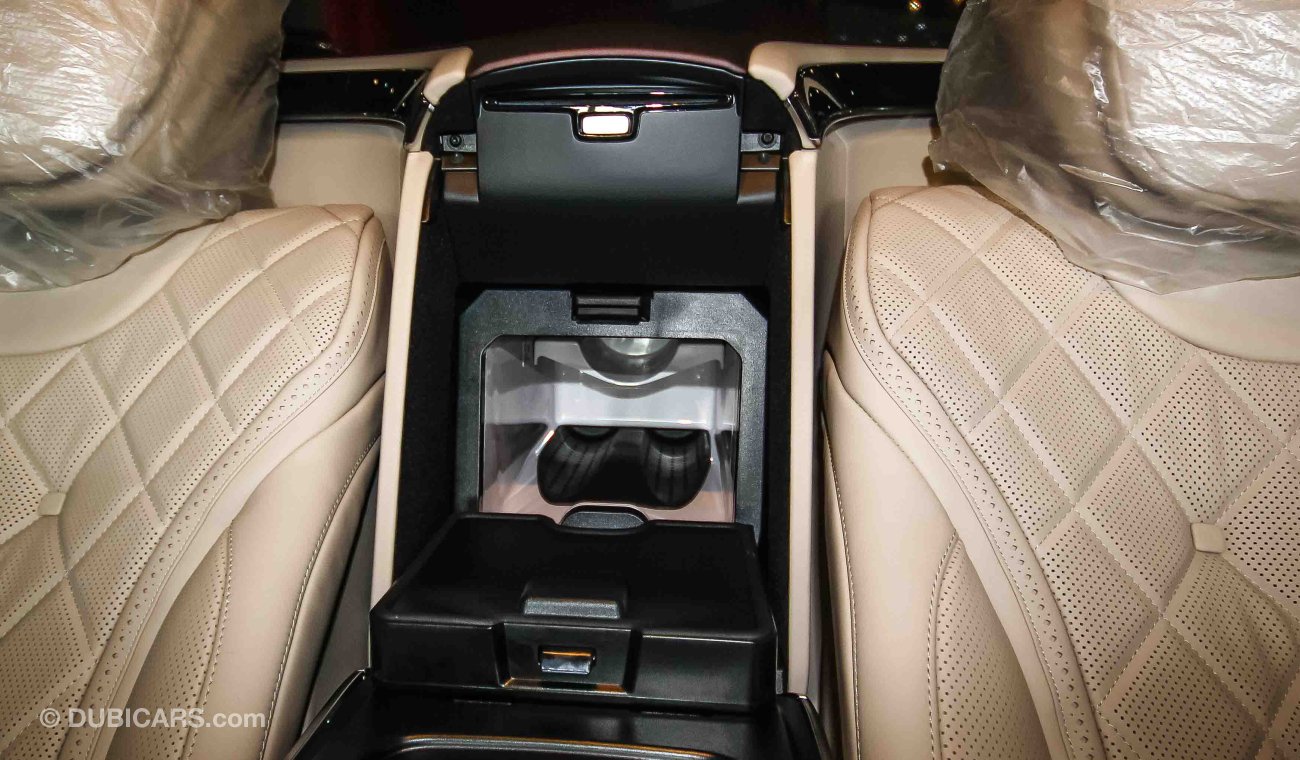 Mercedes-Benz S 560 Maybach