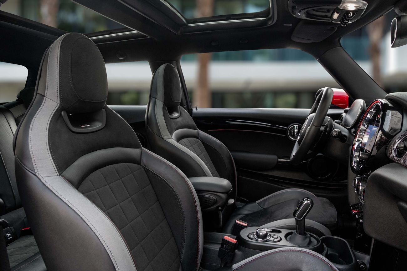 Mini Cooper JCW Cooper JCW | 2,155 P.M | 0% Downpayment | Mini Warranty!