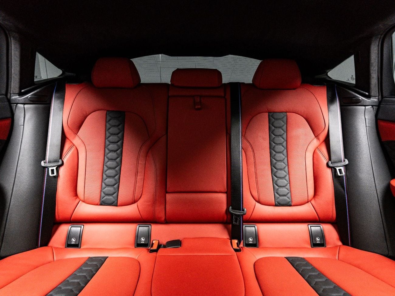 بي أم دبليو X6 M 2025 BMW X6M Competition, 4.4 TC V8, AWD, 617bhp, 8 Speed Auto