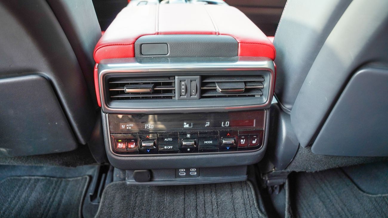 Lexus LX 600 F Sport Launch Edition 3.5L