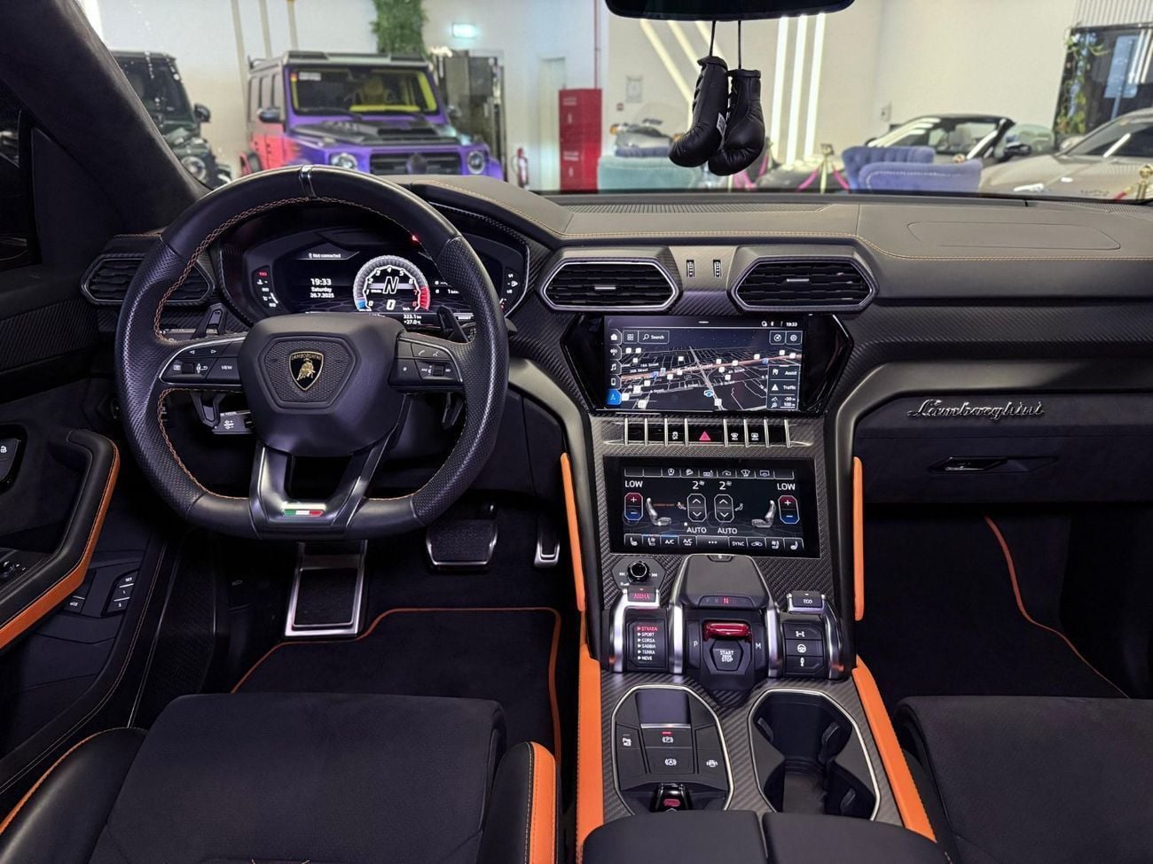Lamborghini Urus STD 4.0T V8 2021 Graphity Capsule Urus / 2 years warranty unlimited mileage