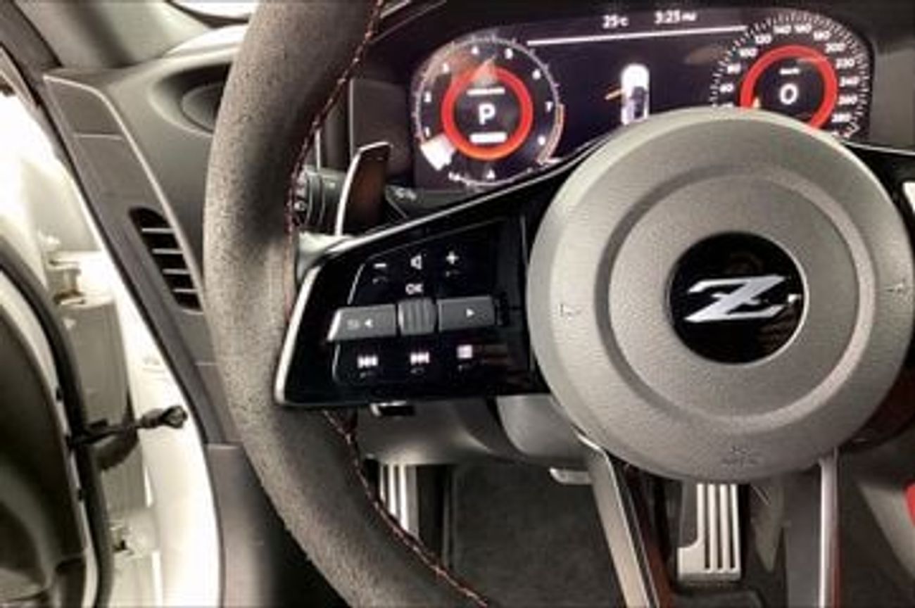 Nissan 400 Z Z Coupe A/T | Guaranteed Warranty | 0 Down Payment