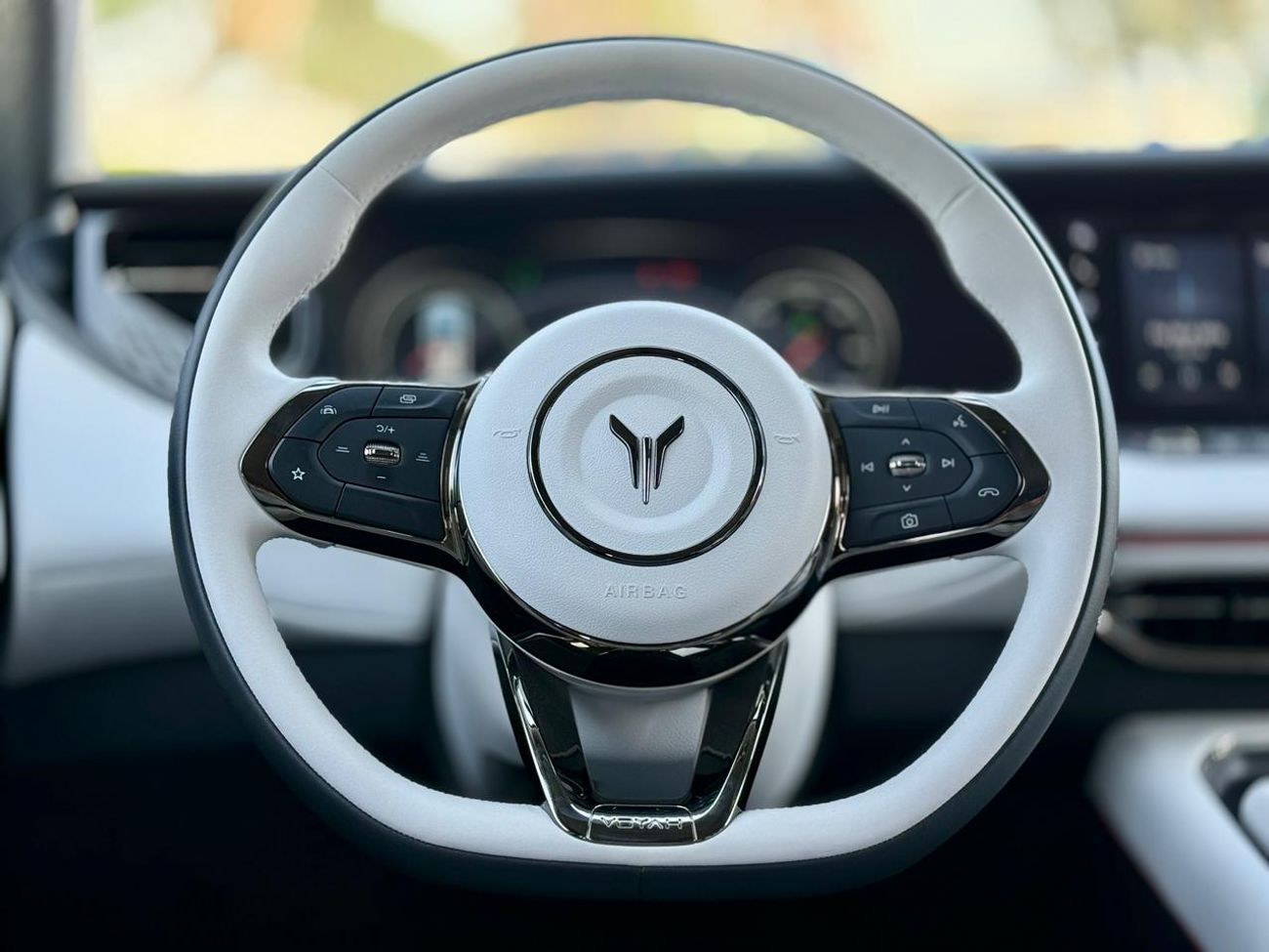 Voyah Free 2,391 AED Monthly II Voyah EREV II GCC II 0% Downpayment II Under Warranty 2033