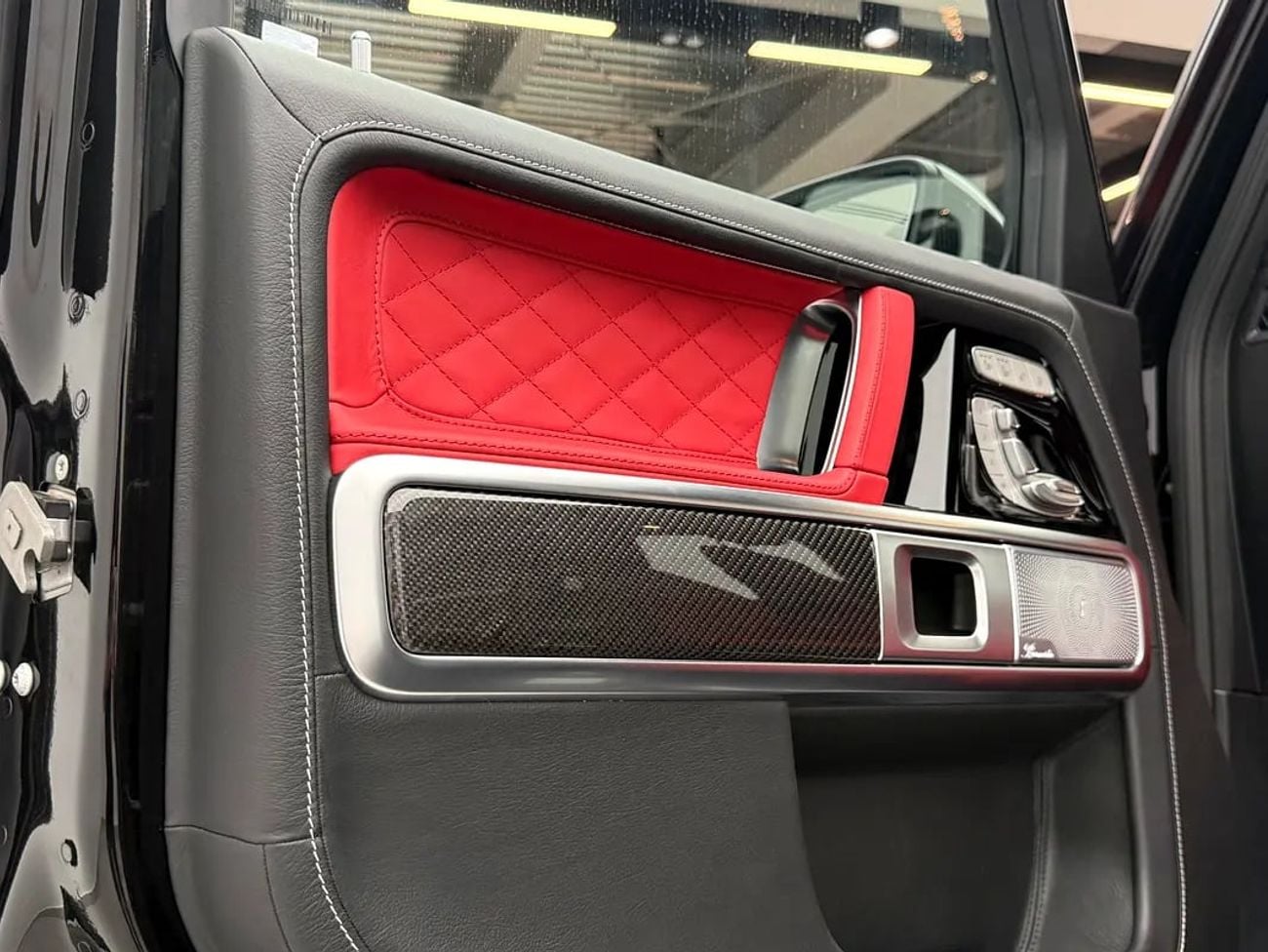 Mercedes-Benz G 63 AMG G63 AMG | FULL OPTION | Brand | Red Interior