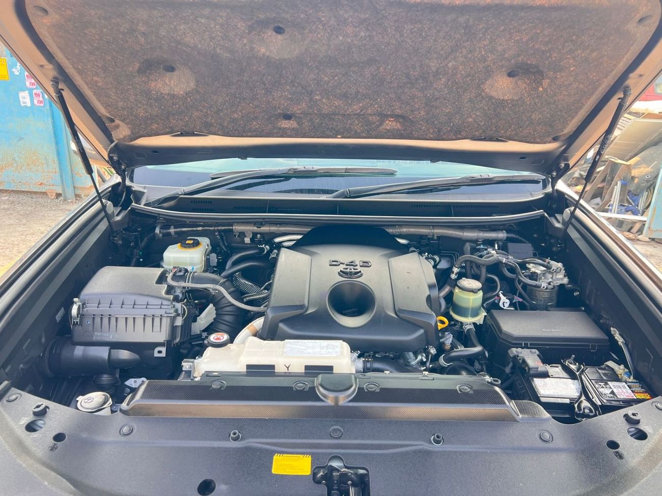 Toyota Prado diesel 2.8 liter right hand drive automatic only for export available