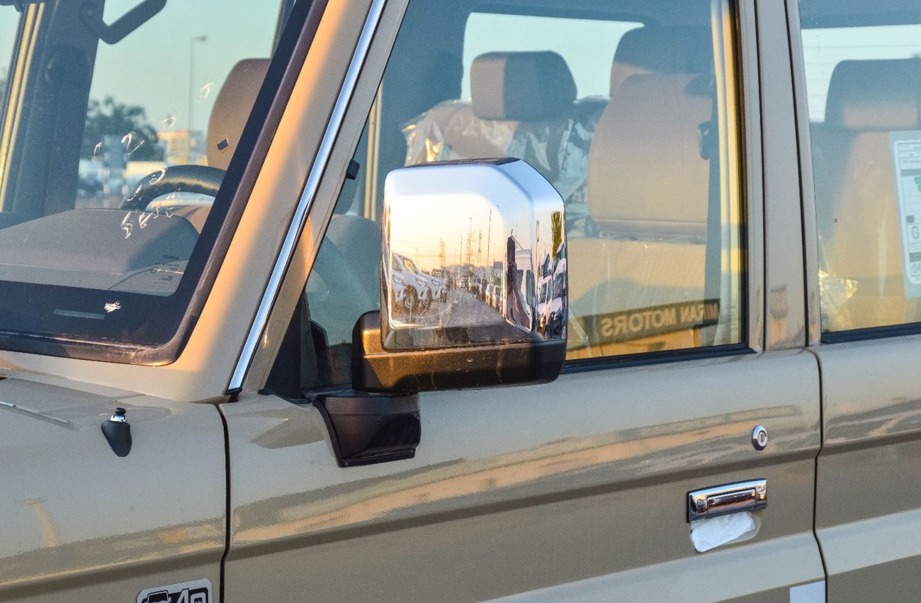 Toyota Land Cruiser 70 TOYOTA LAND CRUISER 76 4.0L 4WD 5DOOR PETROL SUV 2025