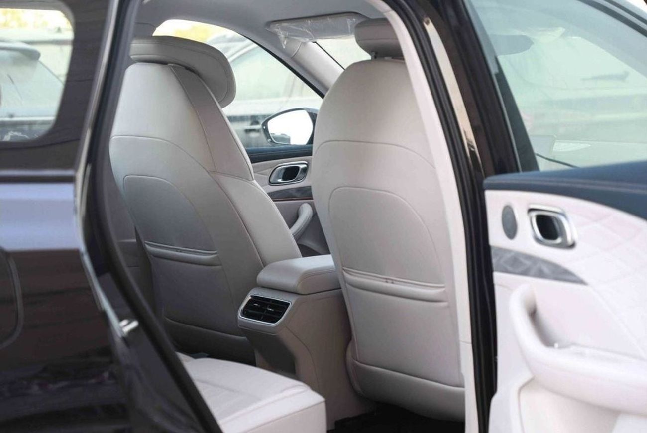 نيتا L 2024 NETA L FLASH CHARGE EDITION 1.5 - Plug-in Hybrid - BLACK inside GREY | Export Price