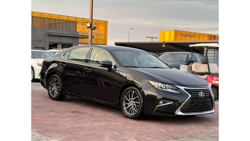 لكزس ES 350 بلاتينوم كاملةالمواصفات السيارة بحالة ممتازة من داخل والخارج موديل 2017