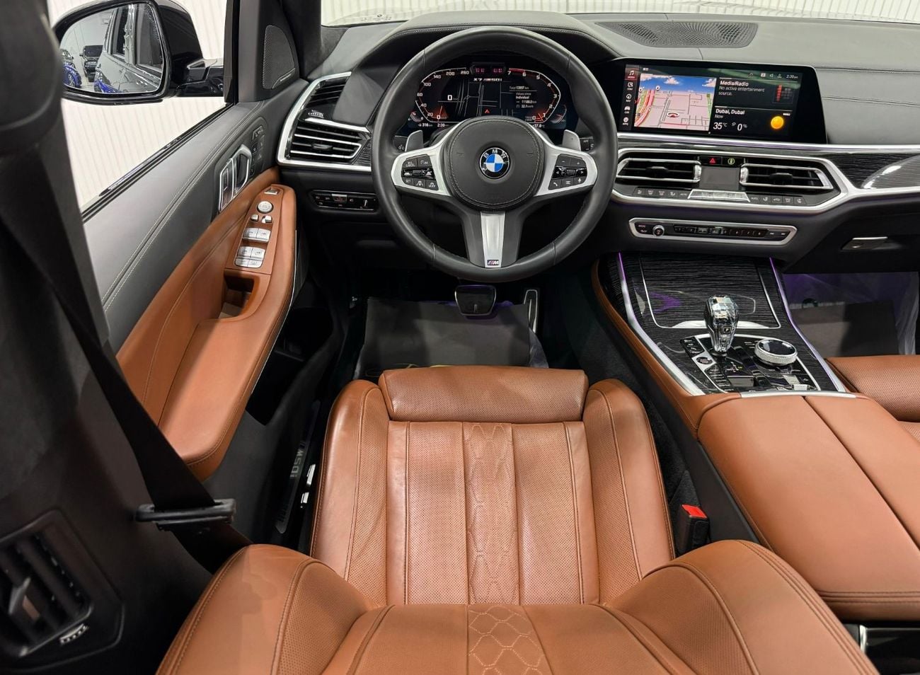 بي أم دبليو X7 2022 BMW X7 M50i, 5 Years BMW Warranty, Full Service History, GCC