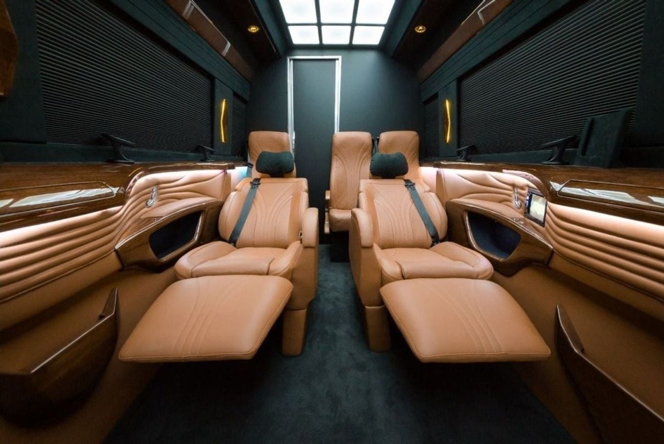 مرسيدس بنز سبرينتر ERTEX LUXURY CAR DESIGN CO. 30TH YEAR SPRINTER PRIVATE JET