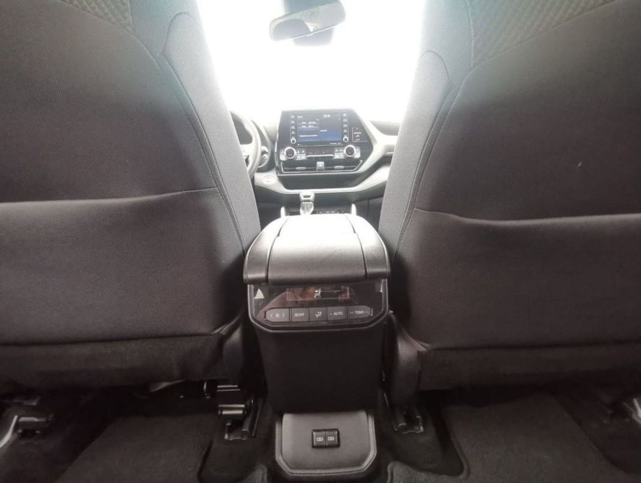 Toyota Highlander Toyota Highlander LE - 2022 - Black