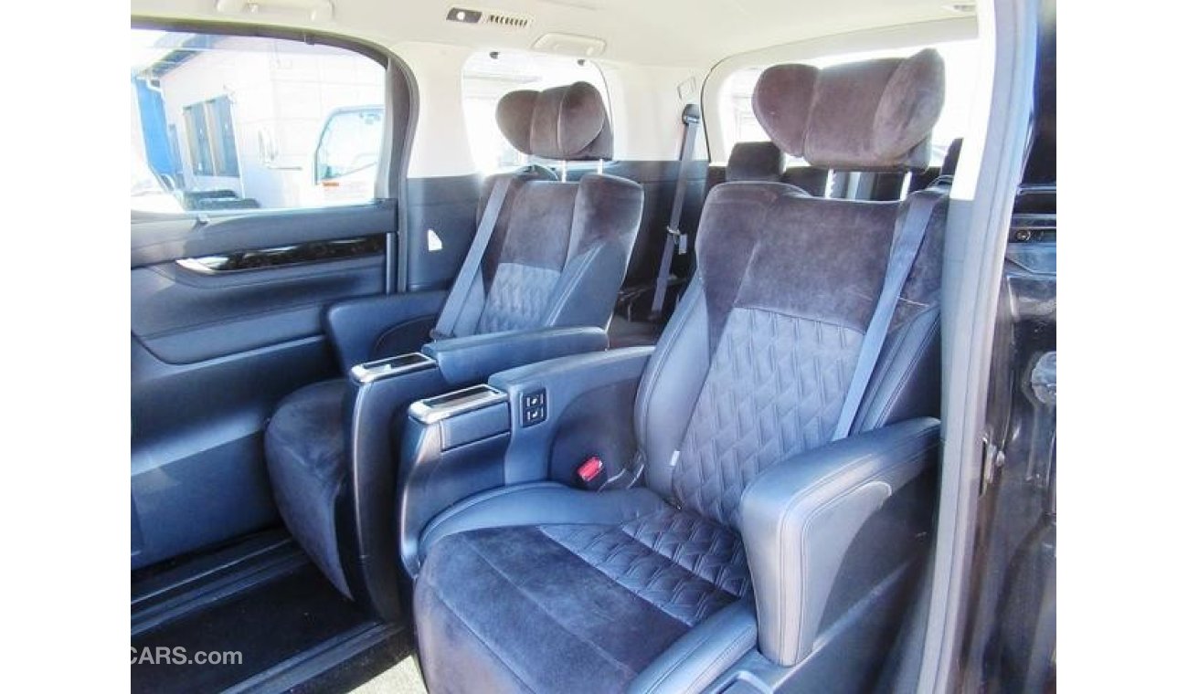 Toyota Alphard AGH30W