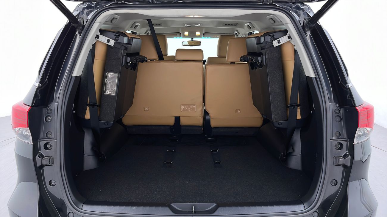 تويوتا فورتونر VXR 4 | +مع الضمان | كمان تم فحص ١٥٠