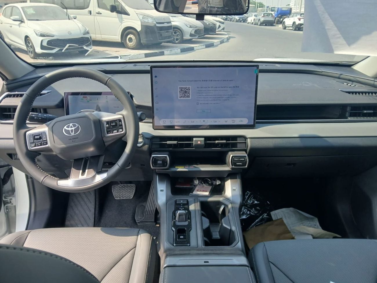 Toyota RAV4 XSE HEV 2026 TOYOTA RAV4 2.5L HYBRID LUXURY 4WD | CHINESE SPECS |