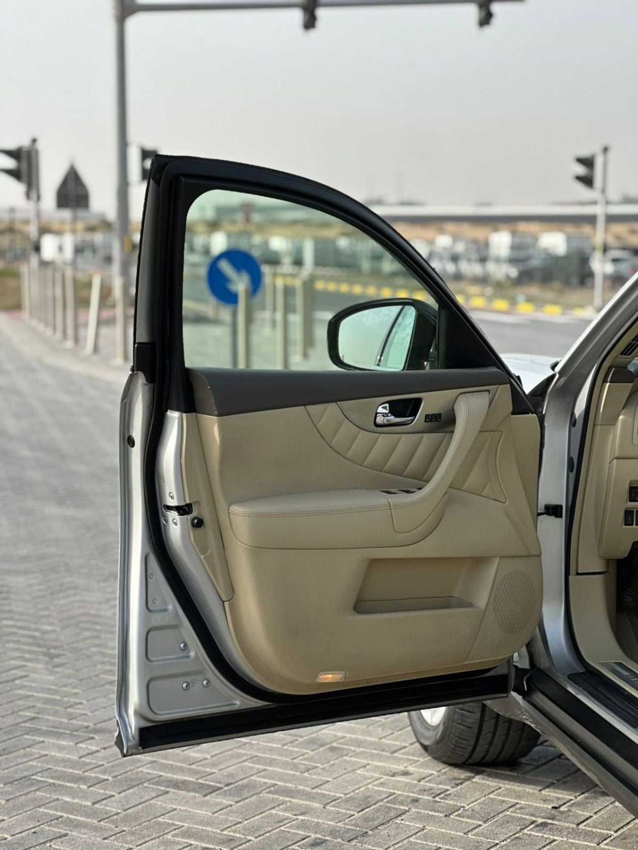 إنفينيتي QX70