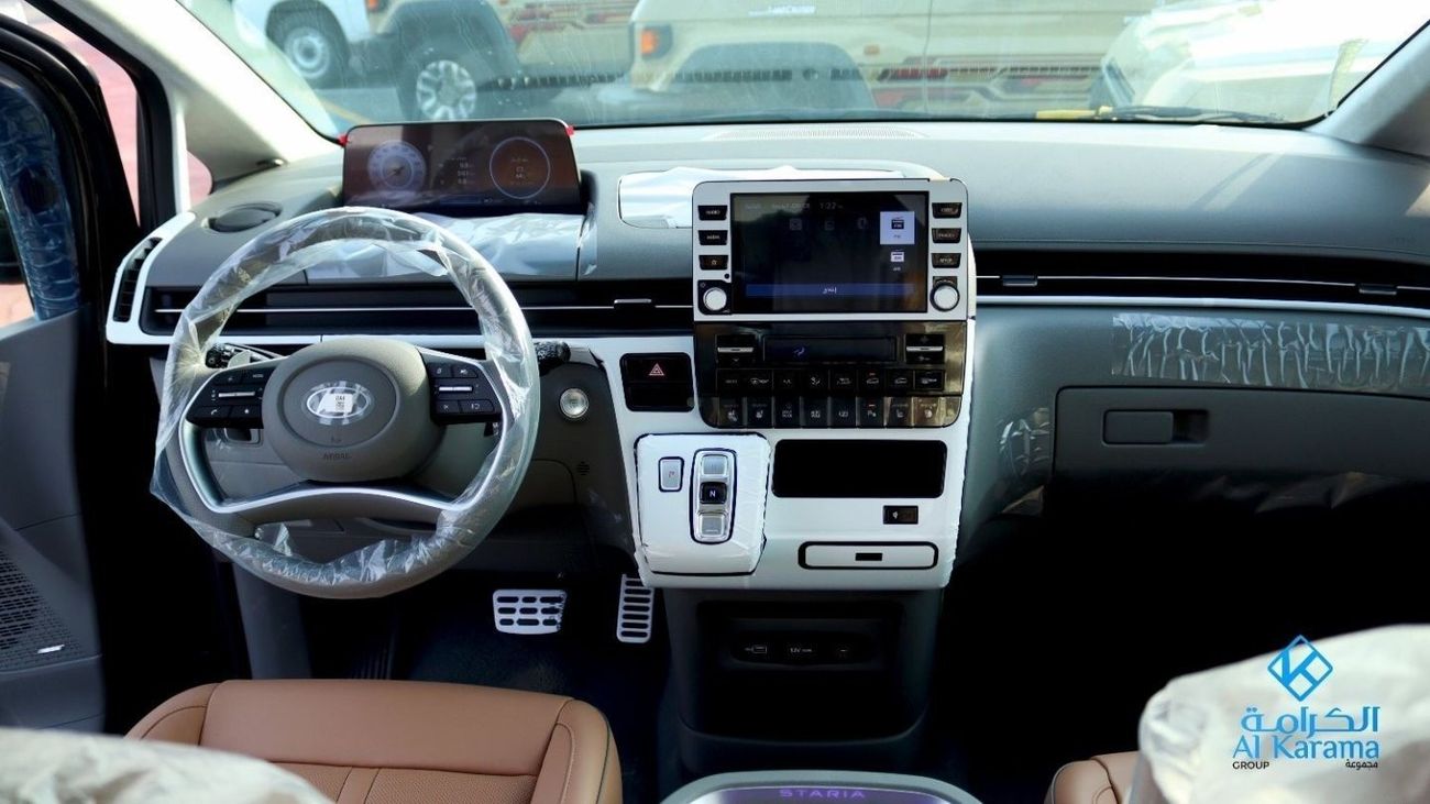 Hyundai Staria Hyundai Staria 3.5L- 7 Seater-VIP EDITION-PANORAMIC SUNROOF , 360 CAMERA,CRUISE CONTROL , LEATHER SE