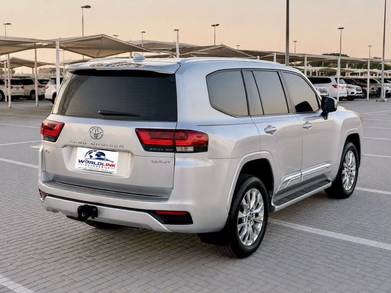 Toyota Land Cruiser GXR