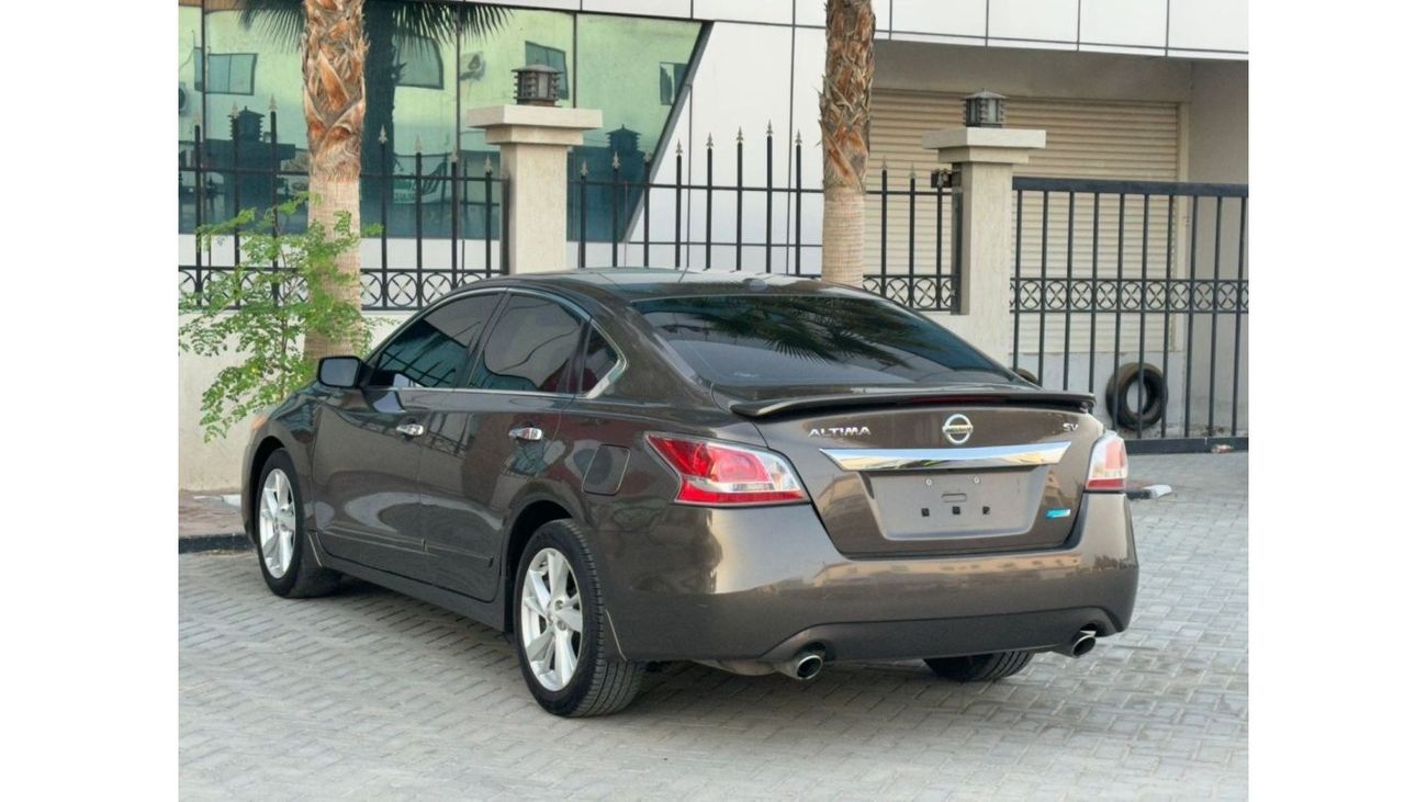 Nissan Altima SV