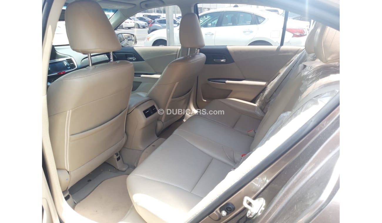 هوندا أكورد معدل 2016