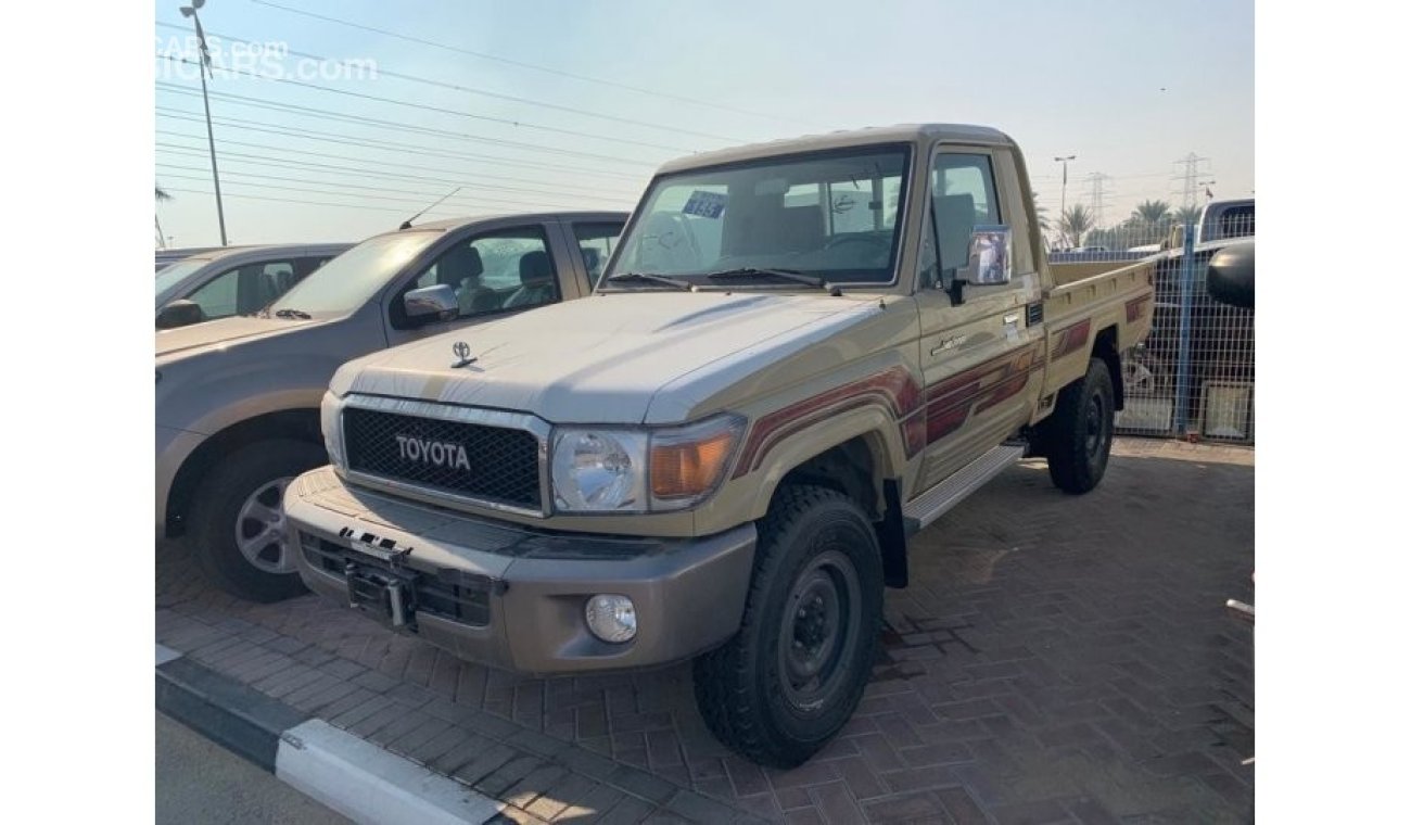 Toyota Land Cruiser Pick Up 4x4 manual Petrol