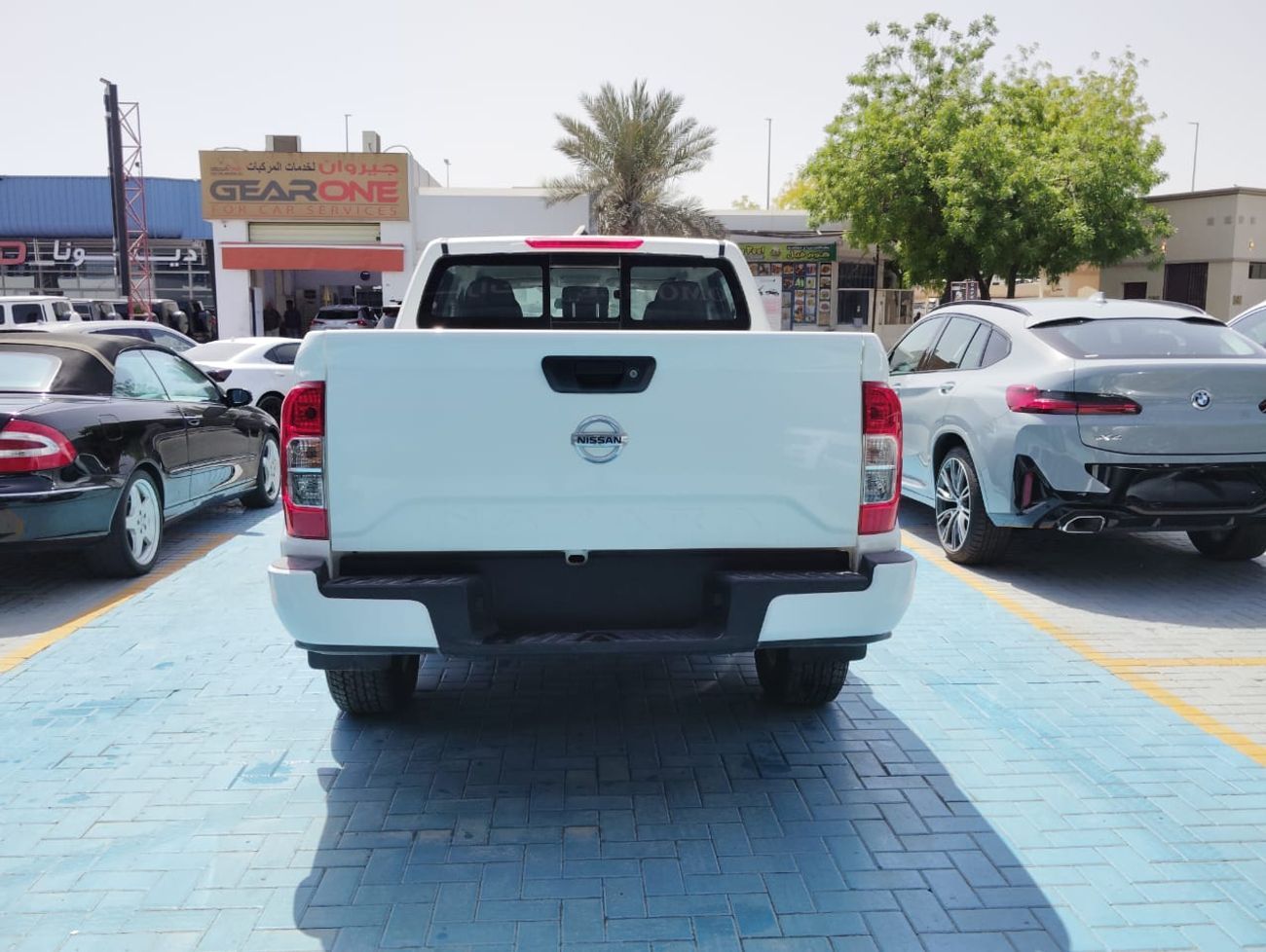 نيسان نافارا Std 2.5L RWD M/T