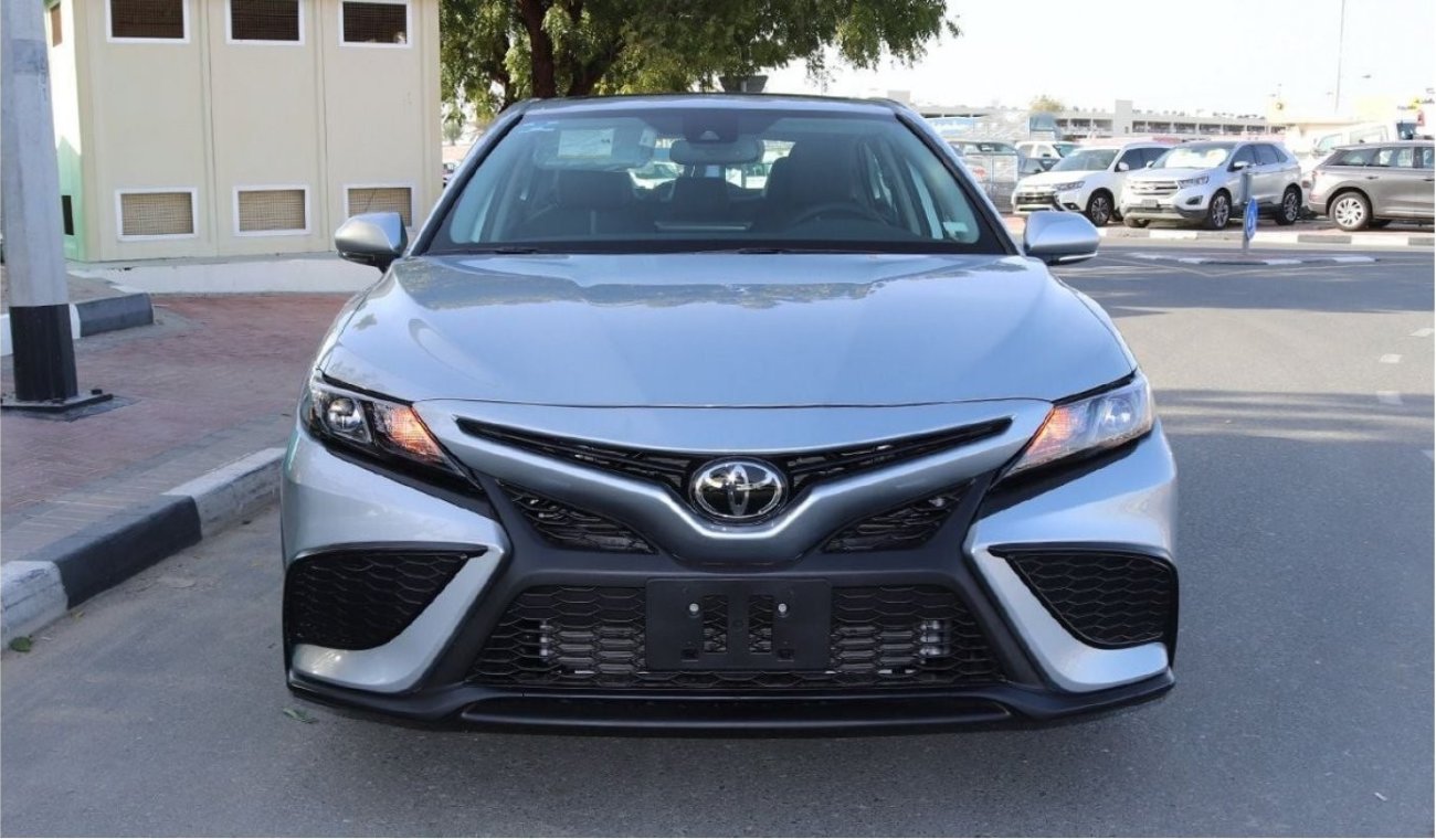 تويوتا كامري 2023YM Toyota Camry SE, 2.5L Petrol, 2WD 8AT (SFX.CAMM25-SE)