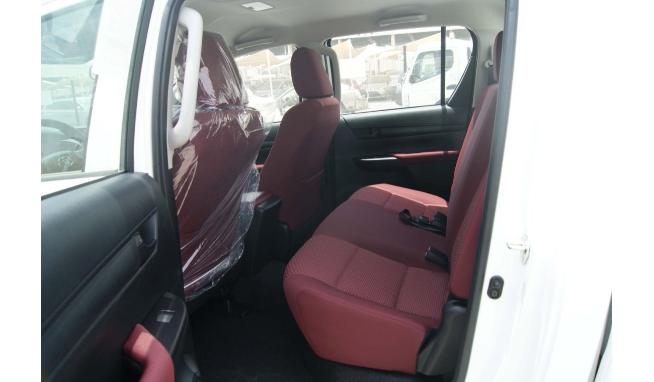 Toyota Hilux 2.4L Diesel Double Cab 4WD DLX Auto (Export outside GCC Countries)