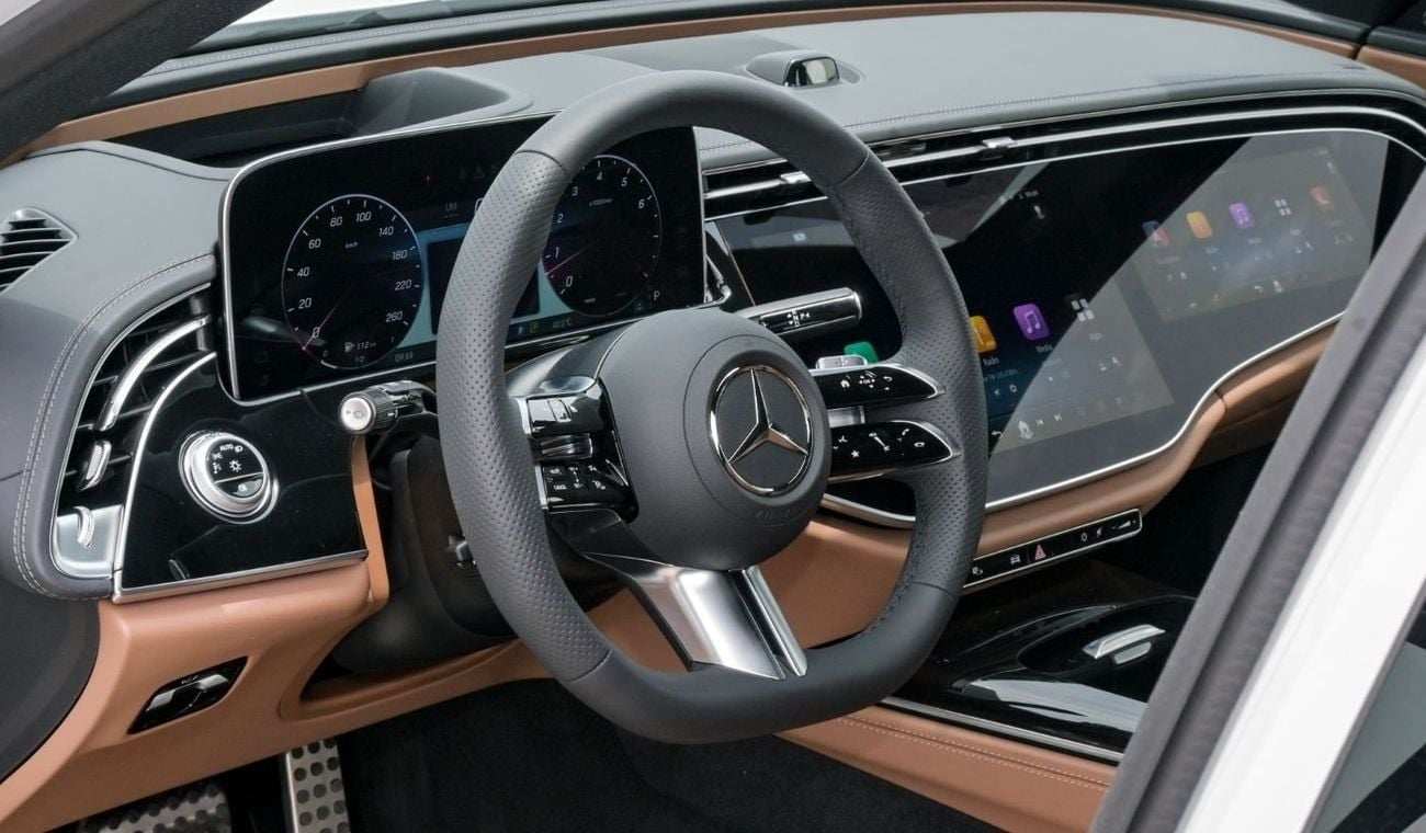 Mercedes-Benz E200 Mercedes-Benz E200 Premium Plus | AMG Night Package |Hyper Screen | Fully Loaded 2024 Special Offer