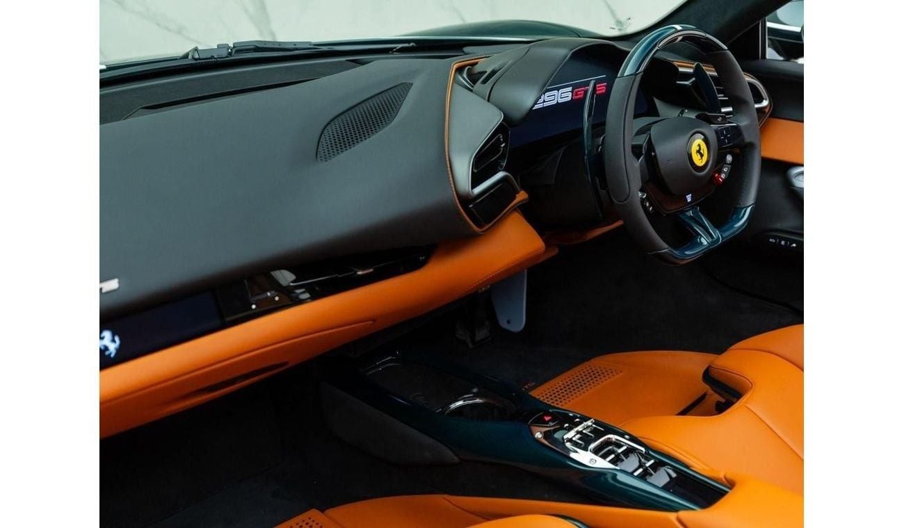 فيراري 296 GTS 3.0T V6 Spider F1 DCT RIGHT HAND DRIVE