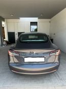 Tesla Model 3 STANDARD RANGE