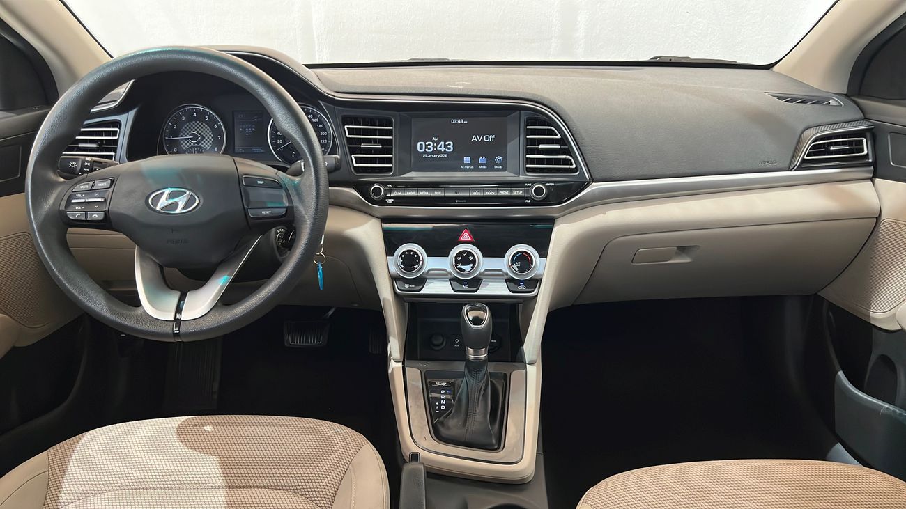 Hyundai Elantra 1600