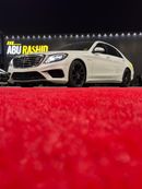 Mercedes-Benz S 63 AMG Std 5.5L