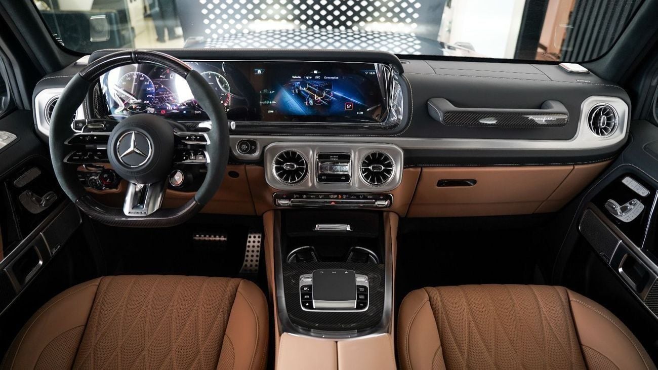Mercedes-Benz G 63 AMG 4MATIC SUV GCC 2025 Fully Original Carbon Perfomance Package 5 Year Gargash Auto Warranty