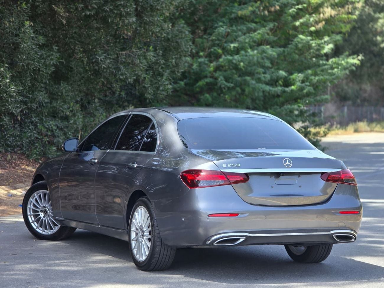 Mercedes-Benz E 250 Mercedes E 250, 2021, Korean Specs // Low Mileage // Excellent Condition