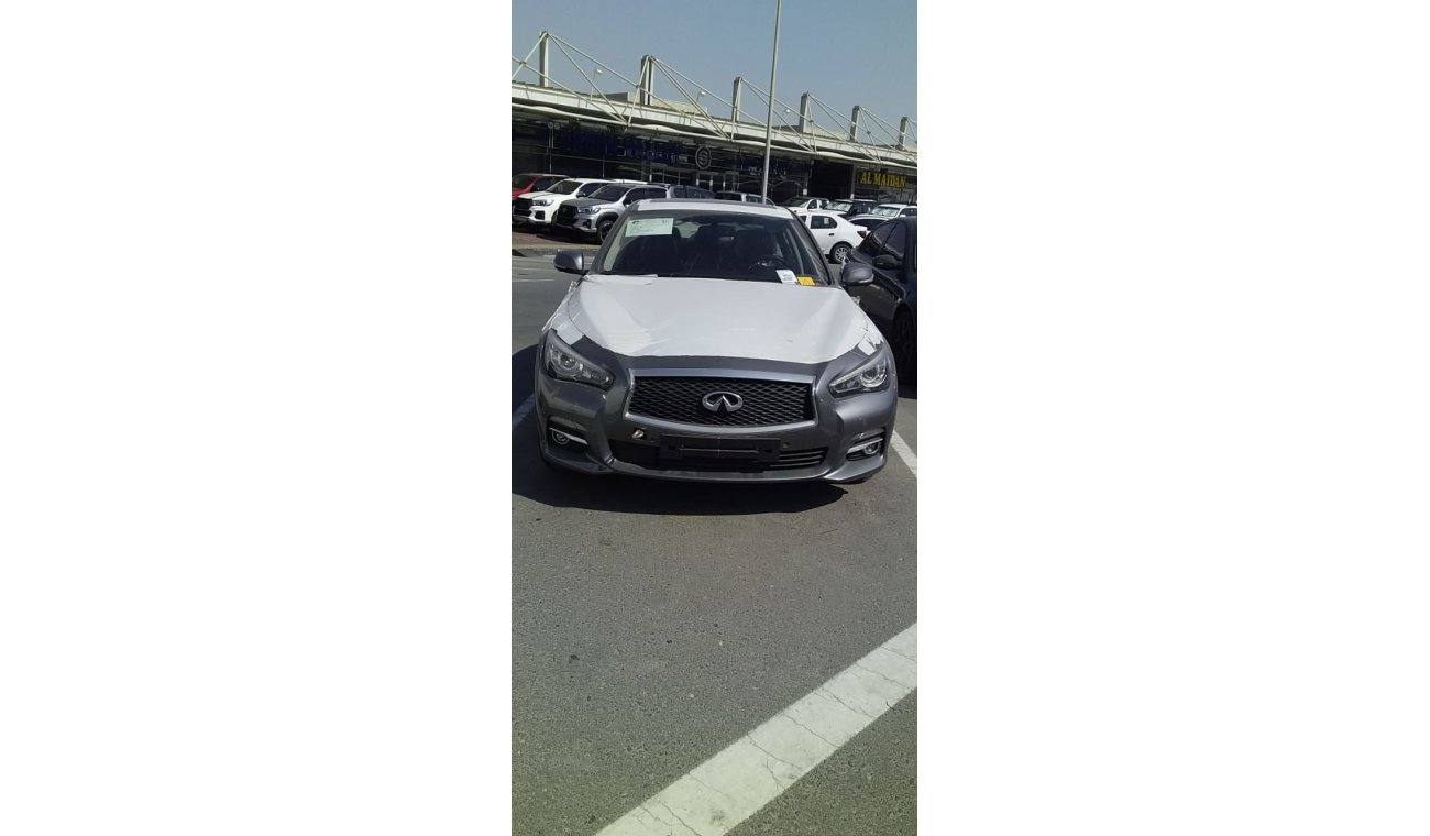 Infiniti Q50 2.2 diesel brand new grey inside black رمادي داخل اسود