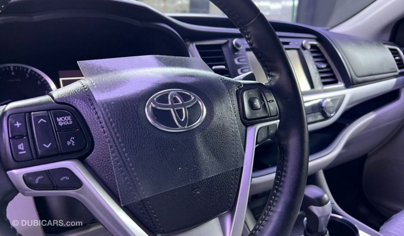 Toyota Highlander 2019 TOYOTA HIGHLANDER LE -7 SEATER - 3.5L - V6 / EXPORT ONLY