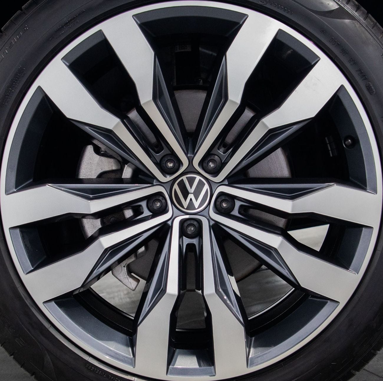 Volkswagen Teramont R LINE