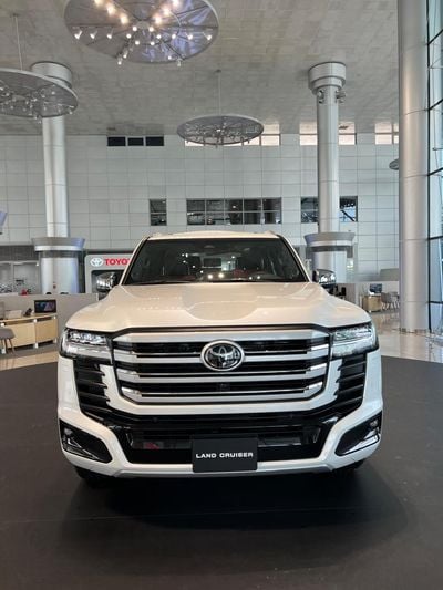 Toyota Land Cruiser VXR